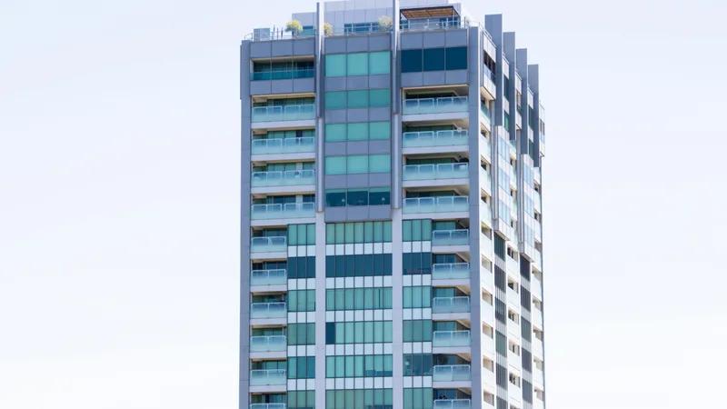 New apartment building under construction in Melbourne illustrating the new-build exemption from 12 May 2026 negative gearing reforms